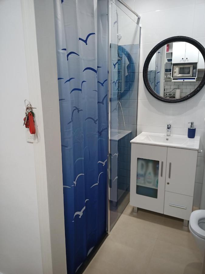 Sweet Home Benalmadena, Estudio Con Vistas Al Mar Y Excelente Conexion Wifi, Para No Fumadores, Con Piscinas, Sea Views, With Swimming Pools, Completely Renovated, Ideal For Older People, Bright With Morning Sun, No Smoking Luaran gambar