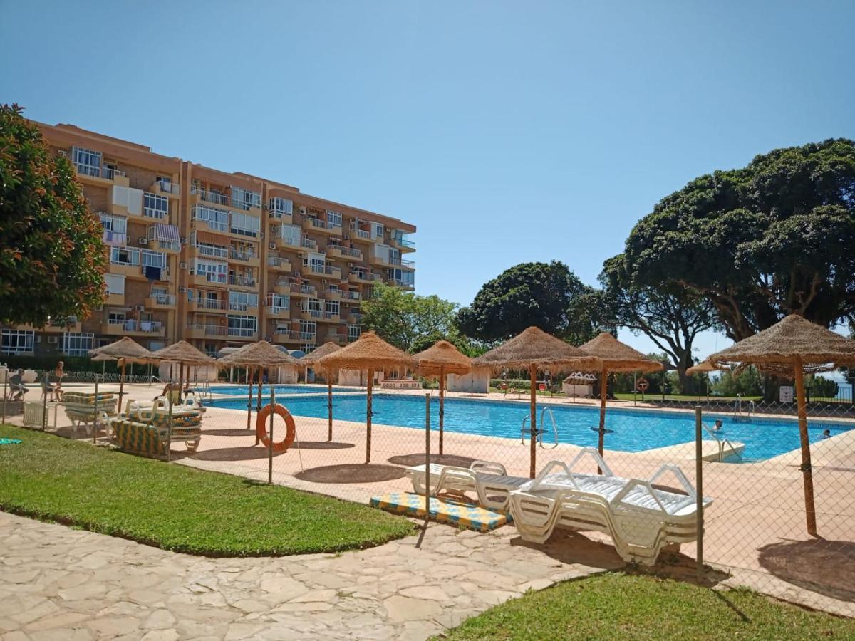 Sweet Home Benalmadena, Estudio Con Vistas Al Mar Y Excelente Conexion Wifi, Para No Fumadores, Con Piscinas, Sea Views, With Swimming Pools, Completely Renovated, Ideal For Older People, Bright With Morning Sun, No Smoking Luaran gambar